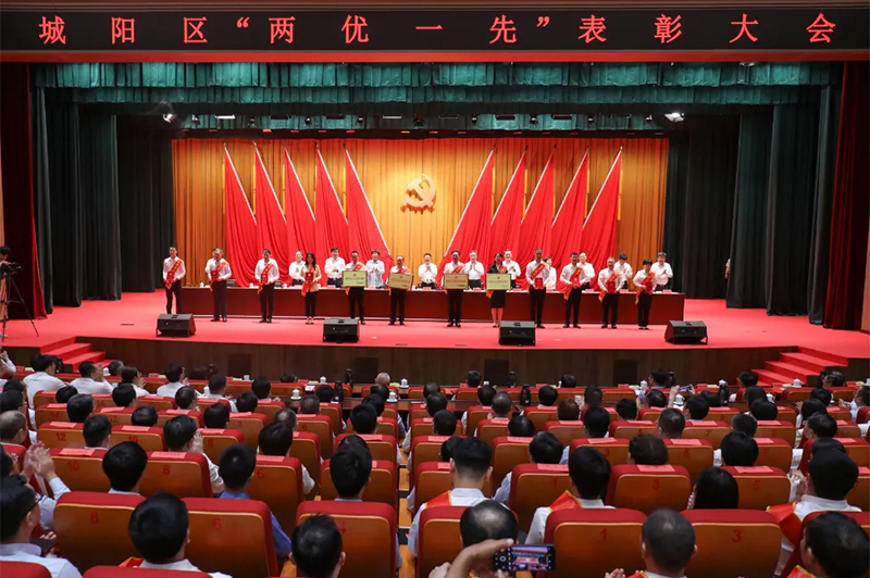 喜報！青島美佳美餐飲有限公司榮獲城陽區先進基層黨組織